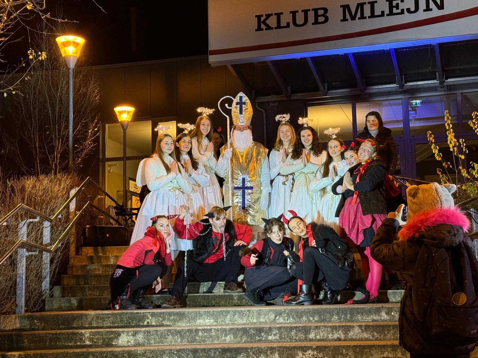 Mikulášský průvod do Mlejna