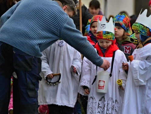 Koledníci v lednu opět vyrazí do ulic. Tříkrálová sbírka vstoupila do 26. ročníku