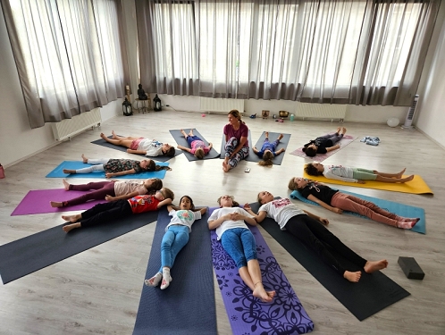 JÓGA KEMP PRO TEENAGERY