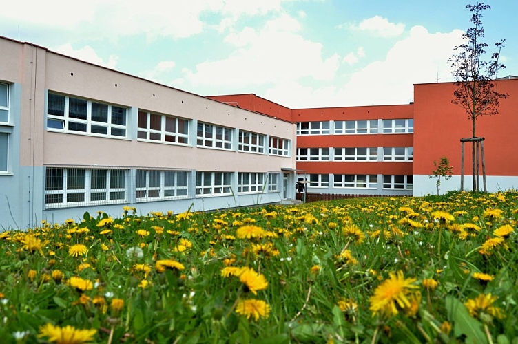 FZŠ Trávníčkova