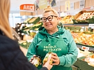 Počet lidí odkázaných na potravinové dary narůstá
