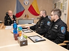 Strážníci Městské Policie z Prahy 13 byli oceněni medailemi Za záchranu života