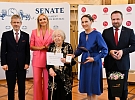 Nominujte osobnosti, které jsou i ve vyšším věku aktivní a inspirují ostatní napříč generacemi a obory na ocenění Beauty of Help Award