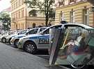 Pátráme po ženě v bílých rukavičkách