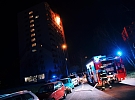 U požáru v Praze 10 byla resuscitována jedna osoba, byt ve dvanáctém patře hořel v plném rozsahu