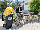 Pražské služby bojují s přeplněnými popelnicemi humorem a edukací