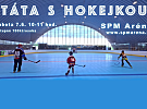 Táta s hokejkou
